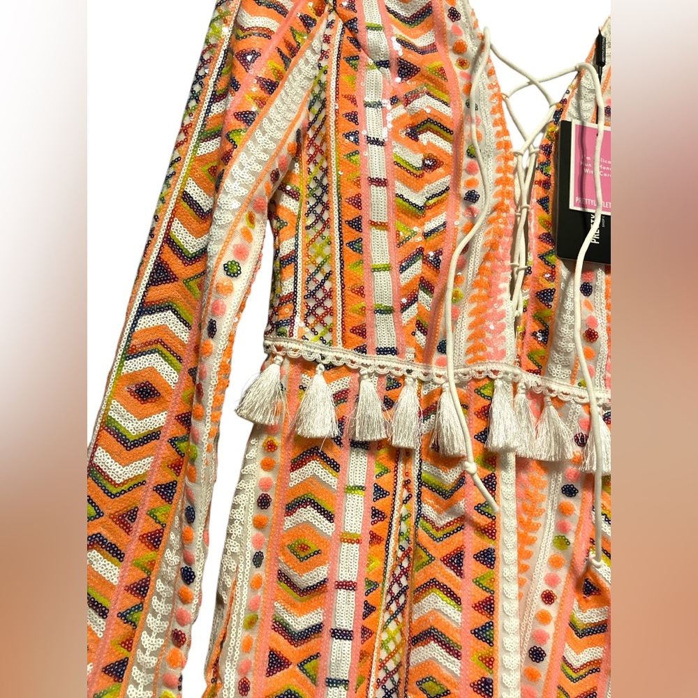 PrettyLittleThing Sequined folkloric bodycon dress - Picture 2 of 4